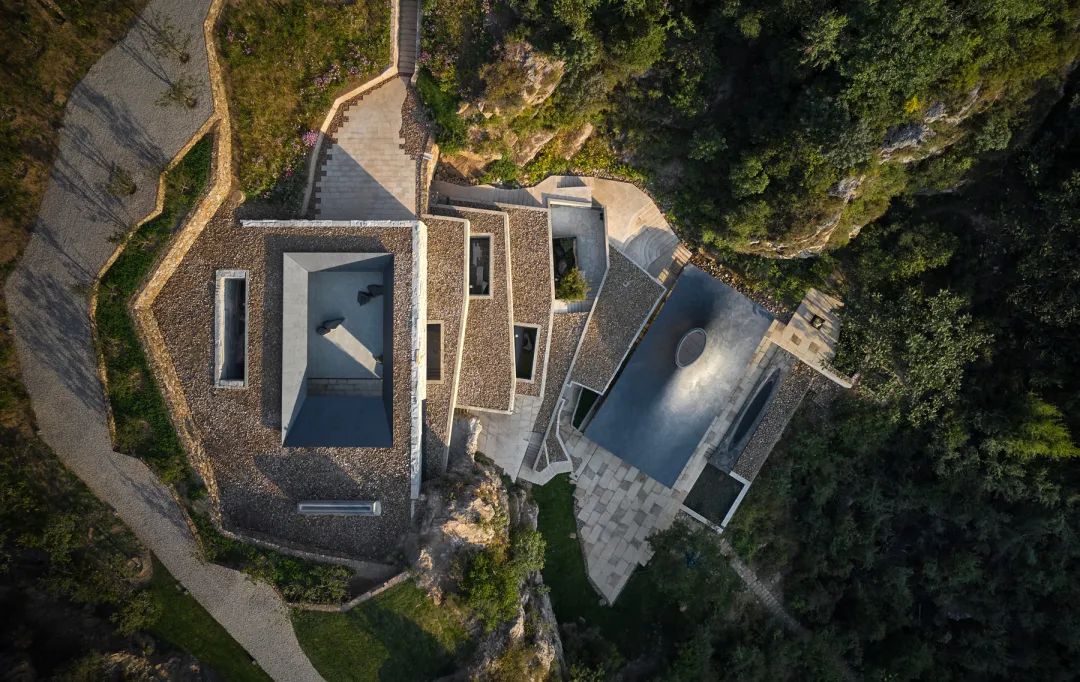 3-23051F9302b09 3-23051F9302b09