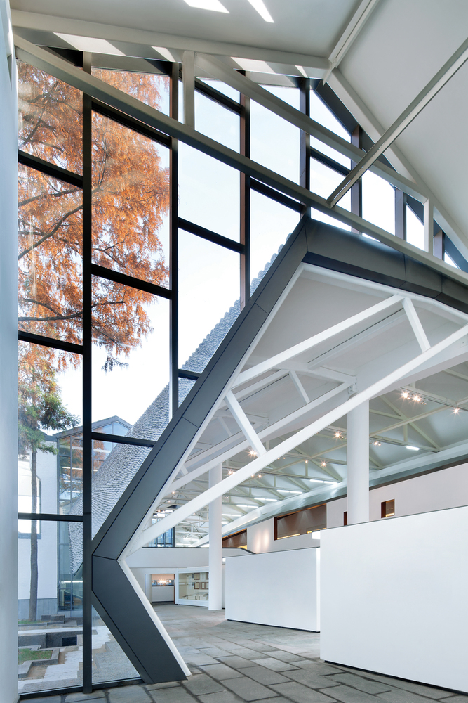 号展厅室内(夏至摄) 号展厅室内(夏至摄)