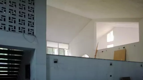 餐厅看公共客厅2 餐厅看公共客厅2